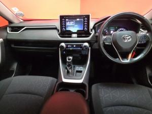 Toyota RAV4 2.0 GX CVT - Image 6