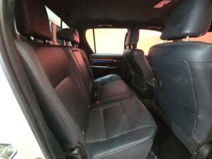 Toyota Hilux 2.8 GD-6 RB Legend 4X4 automaticD/C - Image 8