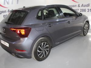 Volkswagen Polo 1.0 TSI Life - Image 4
