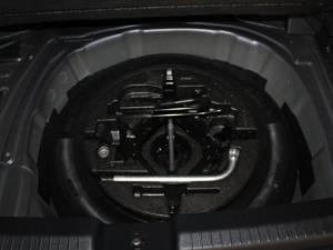 Volkswagen Polo 1.0 TSI Life - Image 8