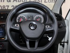 Volkswagen Polo Vivo 1.6 Life TIP - Image 12
