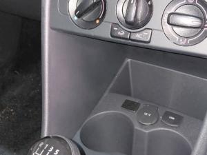 Volkswagen Polo Vivo 1.4 Life - Image 7