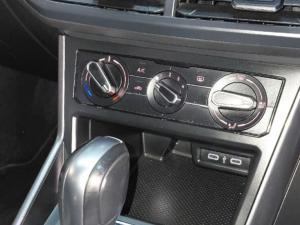 Volkswagen Polo 1.0 TSI Highline DSG - Image 12