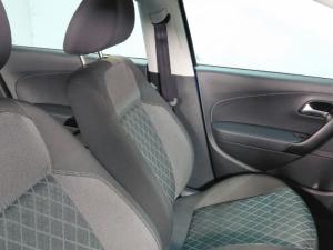 Volkswagen Polo Vivo 1.6 Style - Image 7