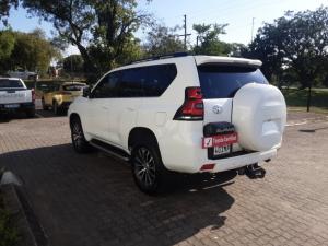 Toyota Prado VX-L 2.8GD automatic - Image 16