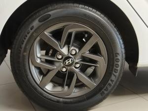 Hyundai Grand i10 1.0 Fluid hatch manual - Image 13