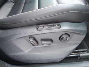 Volkswagen Tiguan 2.0 TDI Comfortline 4/MOT DSG - Image 17