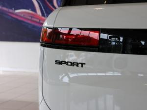 Land Rover Range Rover Sport D350 Dynamic SE - Image 17