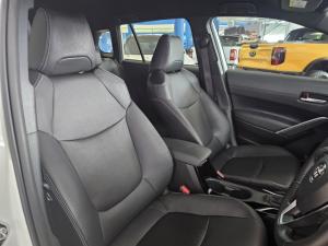 Toyota Corolla Cross 1.8 XR - Image 10