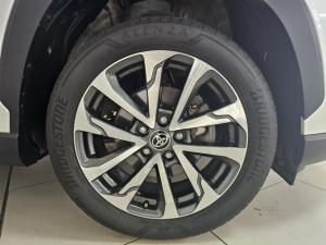 Toyota Corolla Cross 1.8 XR - Image 8