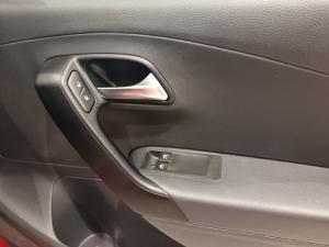 Volkswagen Polo Vivo hatch 1.4 - Image 15