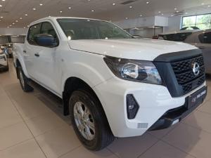Nissan Navara 2.5DDTi double cab SE Plus 4x4 - Image 10