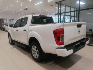 Nissan Navara 2.5DDTi double cab SE Plus 4x4 - Image 3