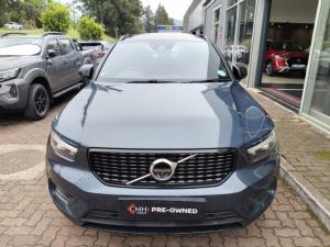 Volvo XC40 T4 R-Design - Image 2