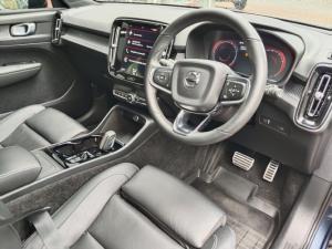 Volvo XC40 T4 R-Design - Image 8