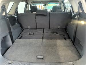 Ford Everest 2.2TDCi XLT - Image 5