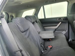 Ford Everest 2.2TDCi XLT - Image 7