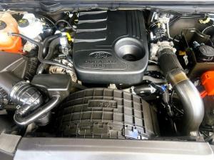 Ford Everest 2.2TDCi XLT - Image 8