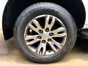 Ford Everest 2.2TDCi XLT - Image 9