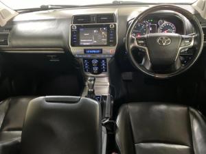 Toyota Hilux 2.8GD-6 double cab 4x4 Raider auto - Image 5