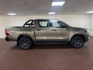 Toyota Hilux 2.8GD-6 double cab 4x4 Raider auto - Image 5