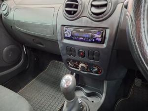 Nissan NP200 1.6i safety pack (aircon) - Image 11