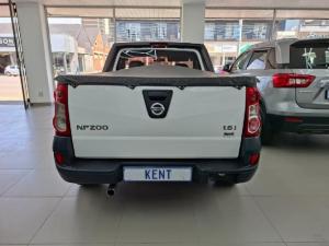 Nissan NP200 1.6i safety pack (aircon) - Image 4