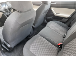 Volkswagen Polo sedan 1.6 auto - Image 6