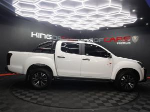 Isuzu D-Max 250 double cab X-Rider auto - Image 3