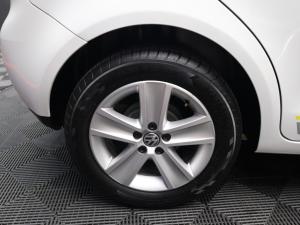 Volkswagen Polo Vivo hatch 1.4 Street - Image 7