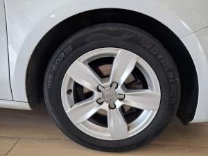 Audi A1 3-door 1.0TFSI S auto - Image 16