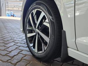 Volkswagen Polo hatch 1.0TSI Life manual - Image 18