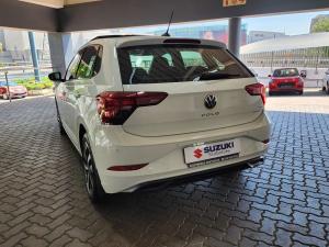 Volkswagen Polo hatch 1.0TSI Life manual - Image 6