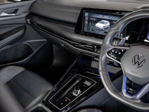 Volkswagen Golf R - Image 12