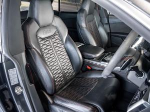 Audi RSQ8 quattro - Image 16