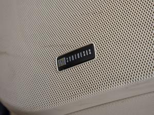 Toyota Land Cruiser 200 4.5D-4D V8 VX-R - Image 15