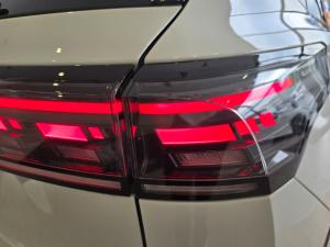 Volkswagen Tiguan 2.0TDI Life 4Motion - Image 12