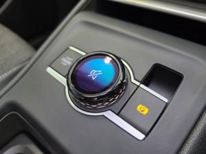 Volkswagen Tiguan 2.0TDI Life 4Motion - Image 16