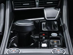 Volkswagen Touareg V6 TDI R-Line - Image 20