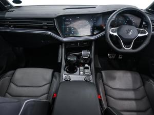 Volkswagen Touareg V6 TDI R-Line - Image 21
