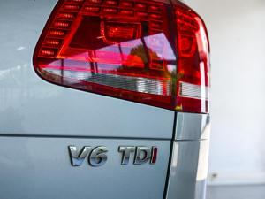 Volkswagen Touareg V6 TDI Luxury - Image 11