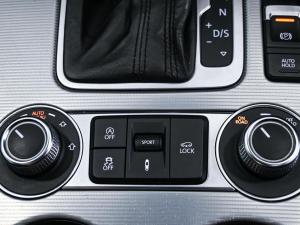 Volkswagen Touareg V6 TDI Luxury - Image 25