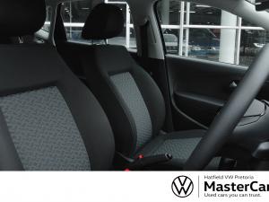 Volkswagen Polo Vivo hatch 1.6 Life - Image 8