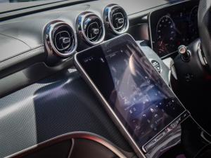 Mercedes-Benz GLC GLC300d 4Matic Avantgarde - Image 9