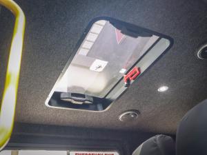 Volkswagen Crafter 35 2.0TDi MWB 103KW automaticP/V - Image 15