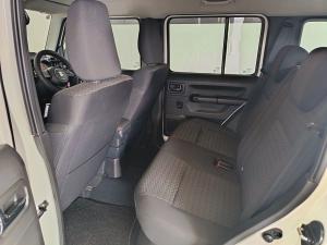 Suzuki Jimny 1.5 GLX AllGrip 3-door auto - Image 25