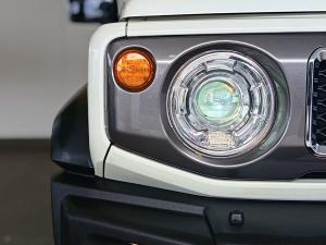 Suzuki Jimny 1.5 GLX AllGrip 3-door auto - Image 9