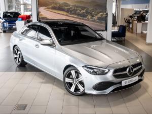 Mercedes-Benz C-Class C220d Avantgarde - Image 1