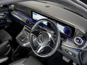 Mercedes-Benz V-Class V300d Exclusive - Image 13