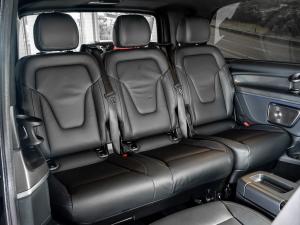 Mercedes-Benz V-Class V300d Exclusive - Image 18